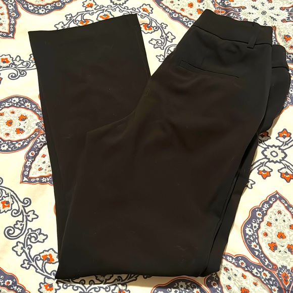 Nine West black dress pants barely bootcut size 4 short - Picture 2 of 5